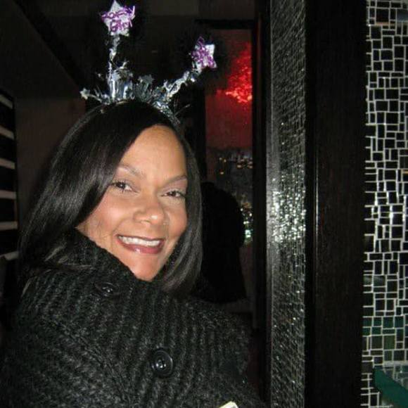 Meet your Posher, Inetta - Picture 1 of 1